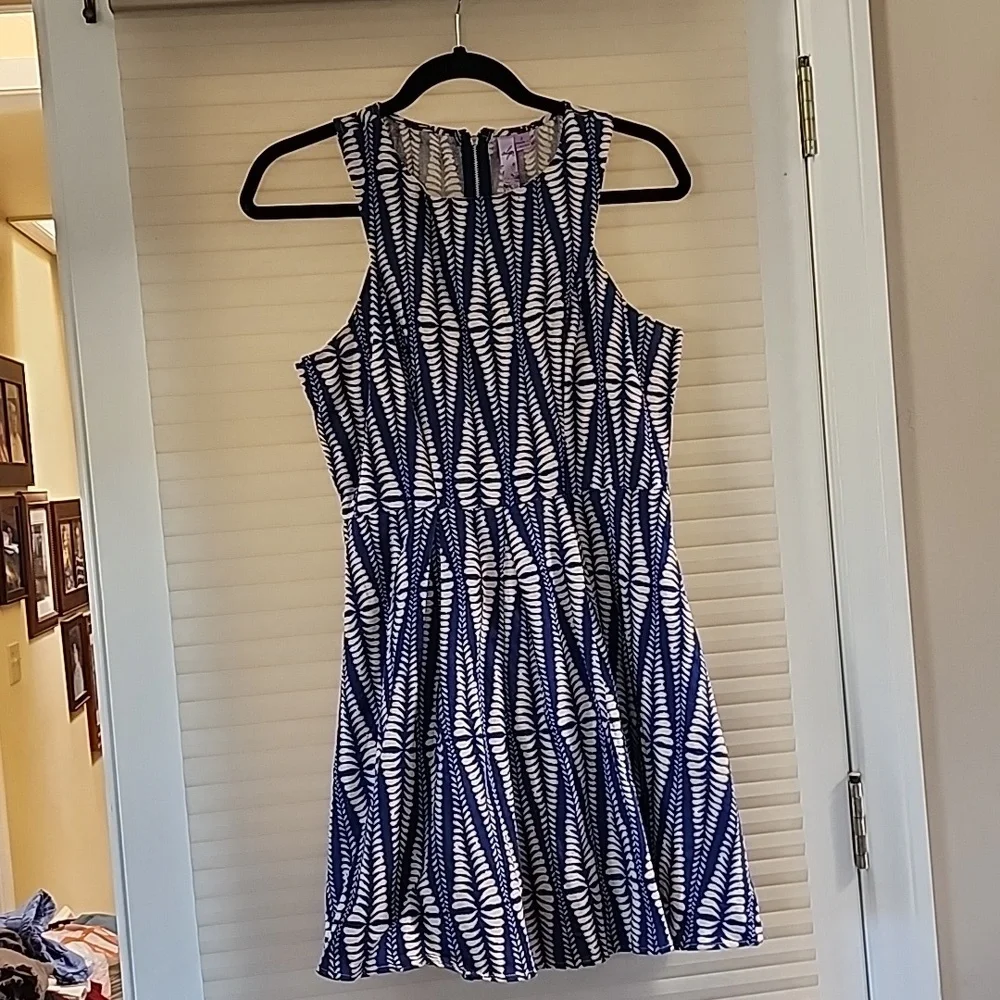 ALYA DRESS - Picture 2 of 4